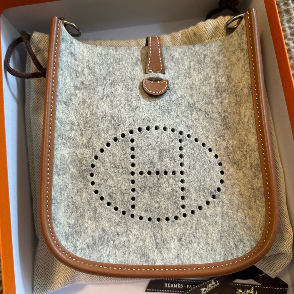 Hermes Evelyn TPM 16cm